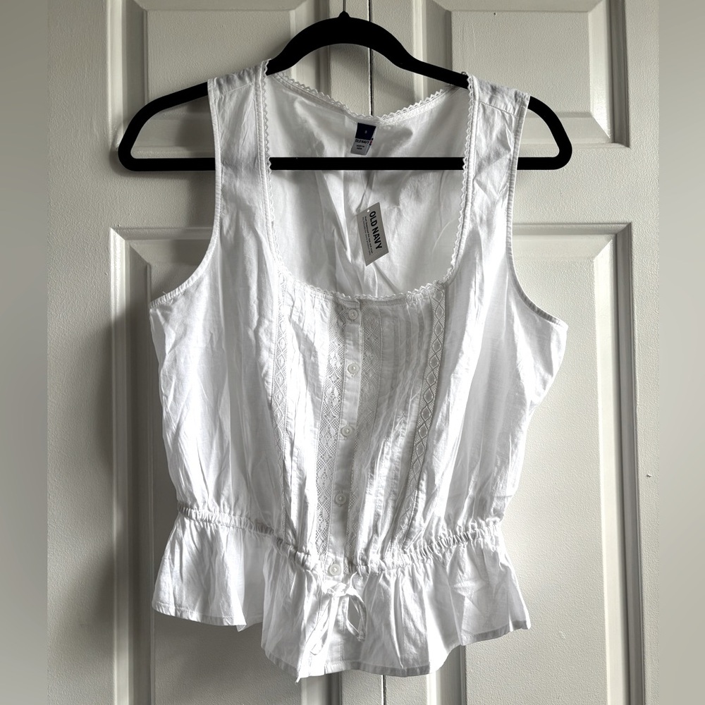 Old Navy Button Down sleeveless blouse